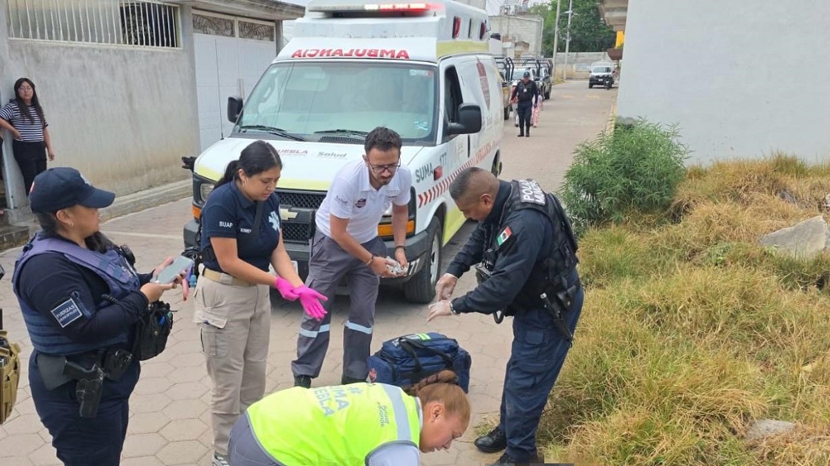 Roban camioneta en Cholula y abandonan a conductora en Cuautlancingo