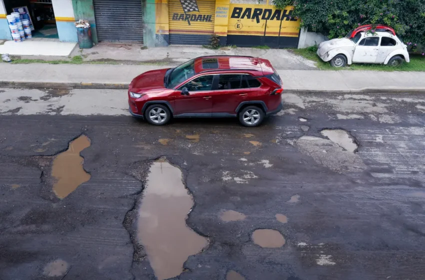  Supervisan más de 10 mil baches por el programa permanente de mantenimiento vial