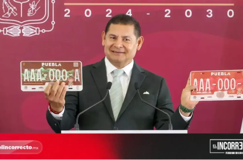  Gobierno de Puebla lanza placas conmemorativas del Mundial 2026, ¿dónde conseguirlas y cuánto costarán? (+FOTOS)