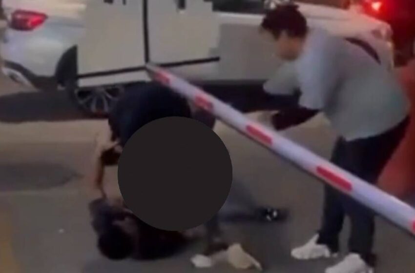  Alertan por peleas organizadas fuera de bar en zona de la Estrella de Puebla; ofrecían dinero al ganador
