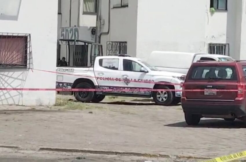  Detienen a madre tras muerte de niño que cayó de tercer piso en Puebla; investigan omisión de cuidados