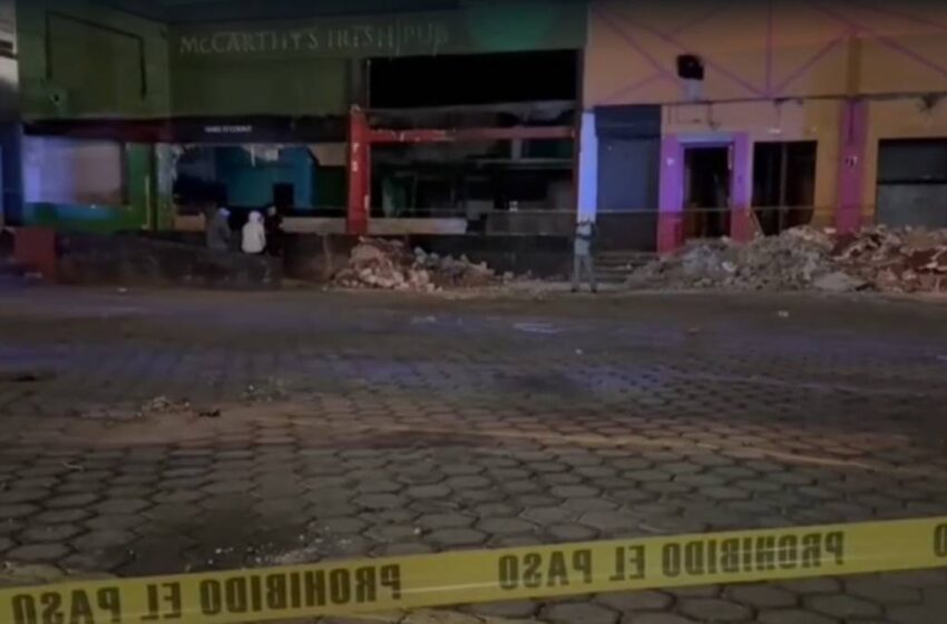  Fiscalía de Puebla investiga hallazgo de cuerpos en cisterna del ex McCarthy’s Avenida Juárez