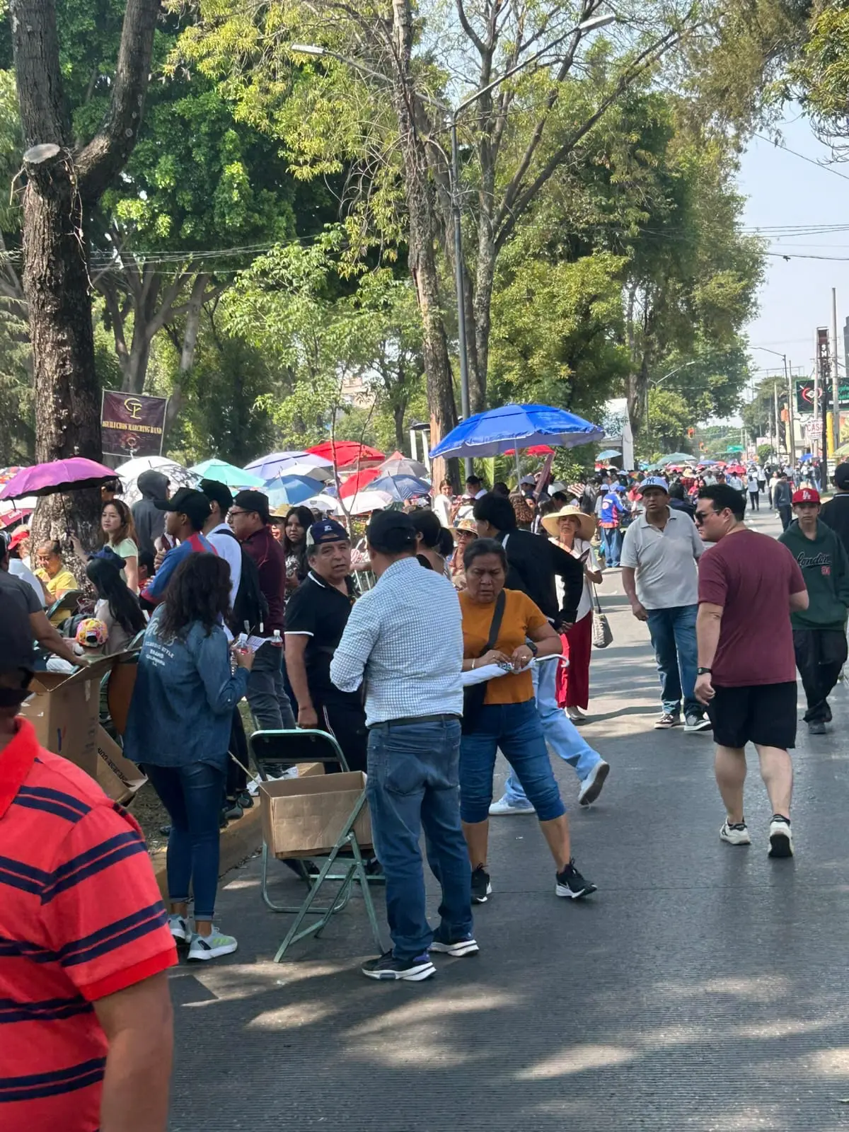 Aprovecha Artemisa Desfile del 5 de Mayo para actos anticipados de campaña y violar reglas de Morena