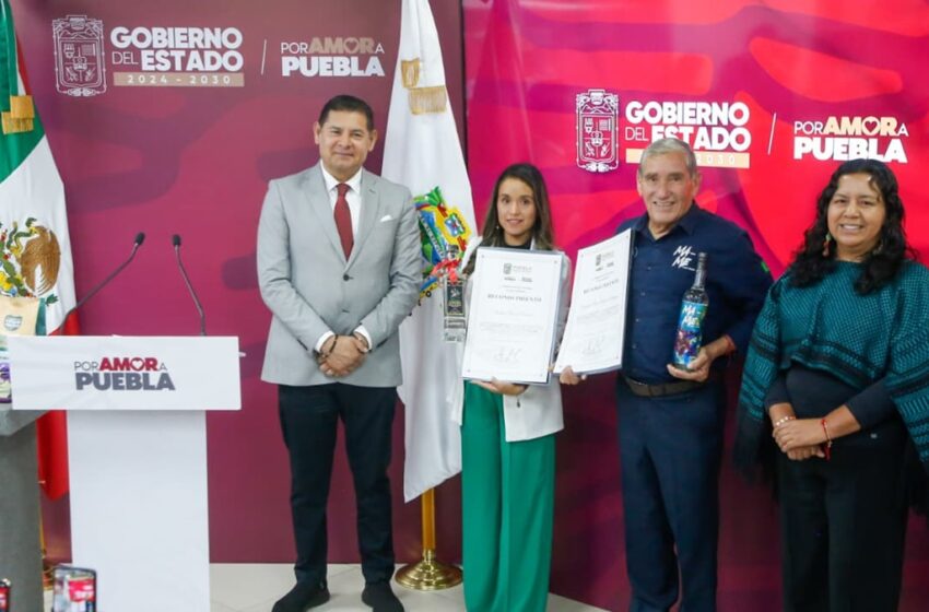  Calidad, tecnología e innovación consolidan al mezcal poblano como líder nacional
