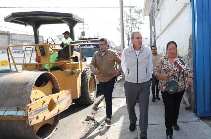  Encabeza Pepe Chedraui trabajos de rehabilitación vial en la colonia San Luis Gonzaga
