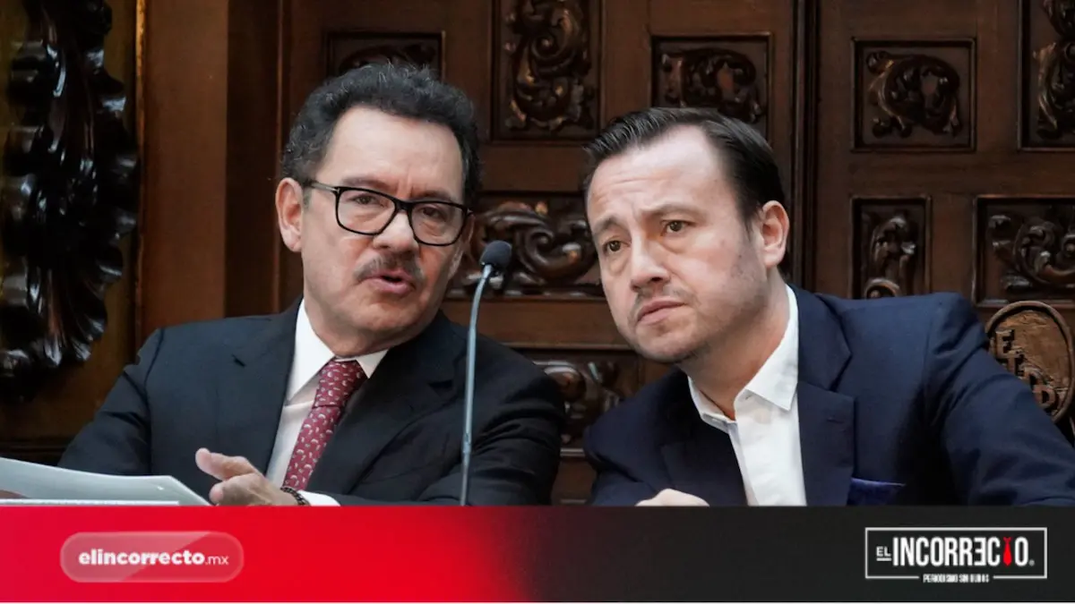 Estudiantes de la Libre de Derecho cuestionan a Nacho Mier