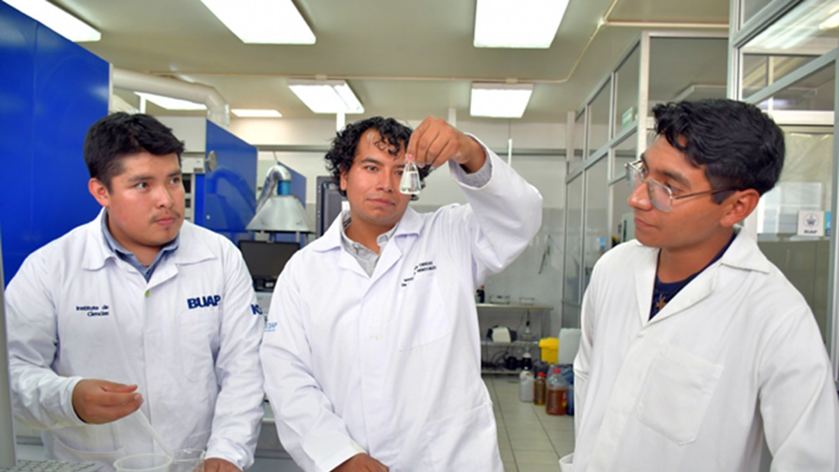 Estudiantes proponen reactor híbrido para producir biogás y biodiésel