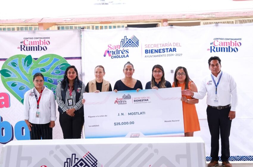  Fortalece Lupita Cuautle la educación y el cuidado ambiental con entrega de apoyos en San Rafael Comac
