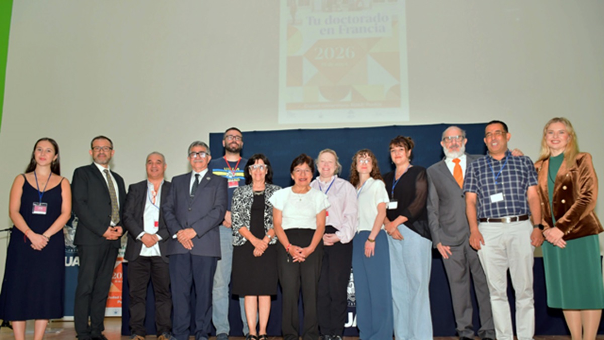 Inaugura la Rectora Lilia Cedillo gira de promoción del Doctorado en Francia