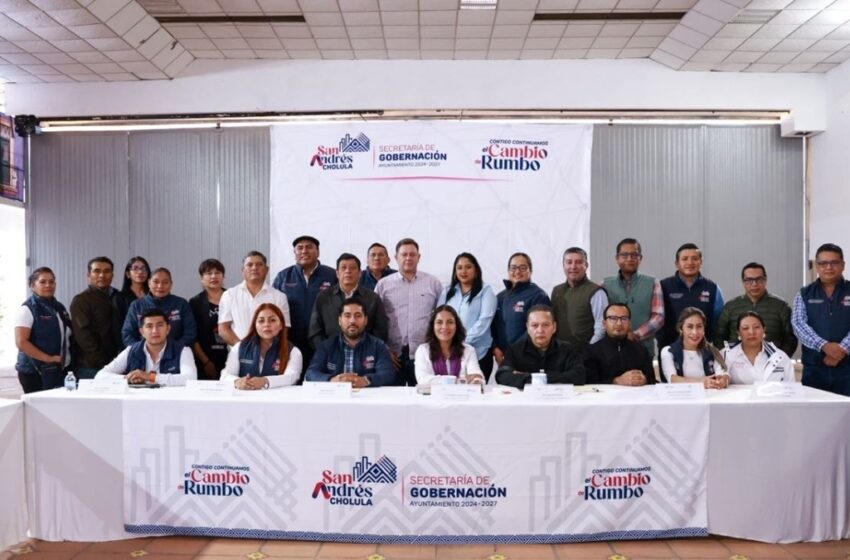  Lupita Cuautle supervisa avances y compromisos con juntas auxiliares e inspectorías