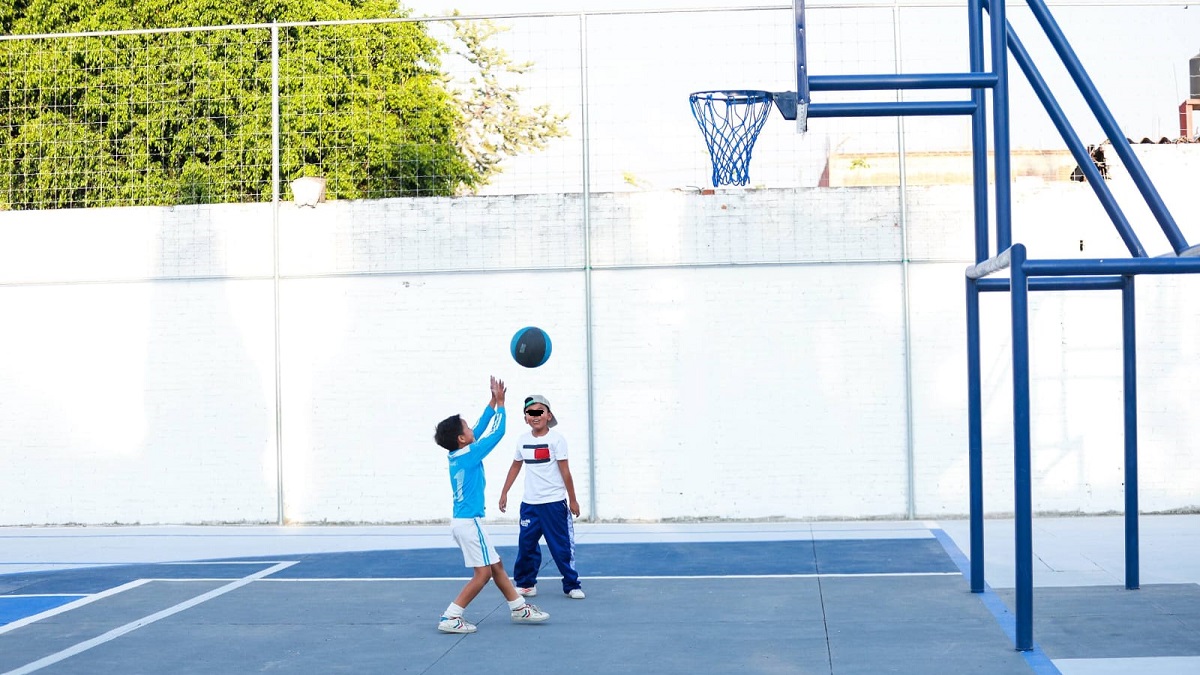 Más deporte y convivencia para las familias: Lupita Cuautle entrega rehabilitación de Unidad Deportiva