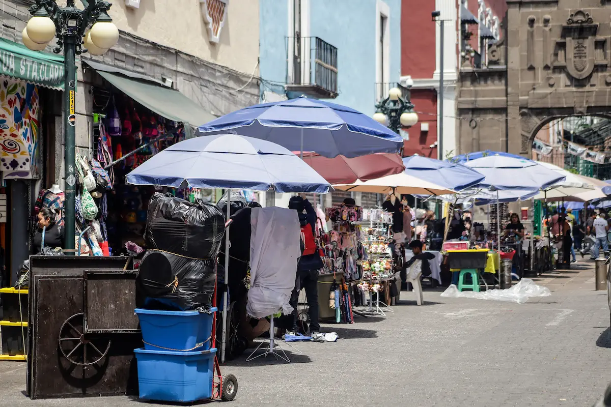 Pide Montiel reforzar acciones para recuperar el orden en el Centro Histórico