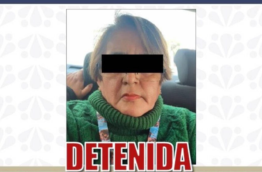  Investigan en Puebla a mujer que habría trabajado siete años en el gobierno como química sin título profesional