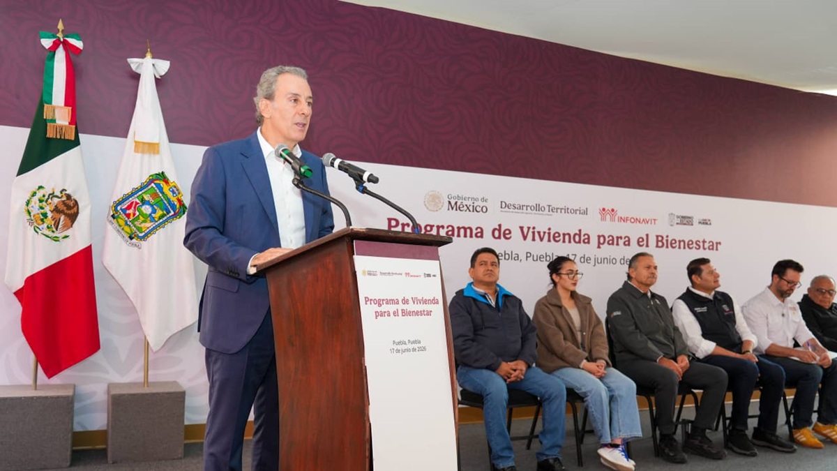 Armenta y Chedraui entregan beneficios del Programa de Vivienda para el Bienestar en Puebla