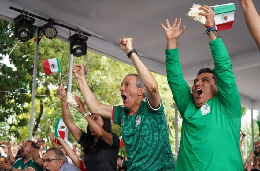  Convive Pepe Chedraui con poblanas y poblanos en la inauguración de la Copa del Mundo 2026