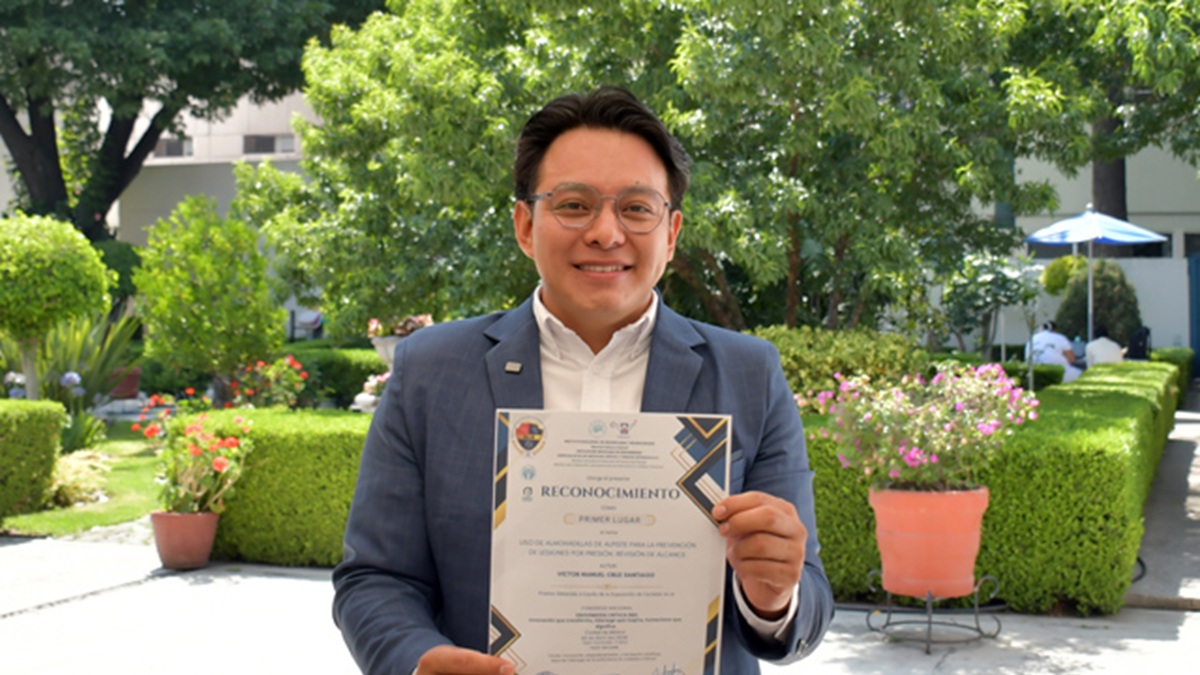 Destaca estudiante BUAP en congreso nacional de enfermería