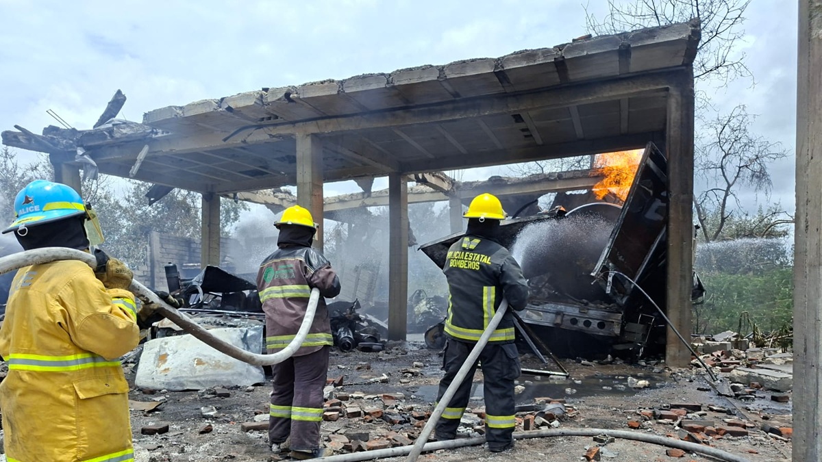 Fuerzas federales y gobierno estatal continúan labor de mitigación de riesgos en Tepeaca