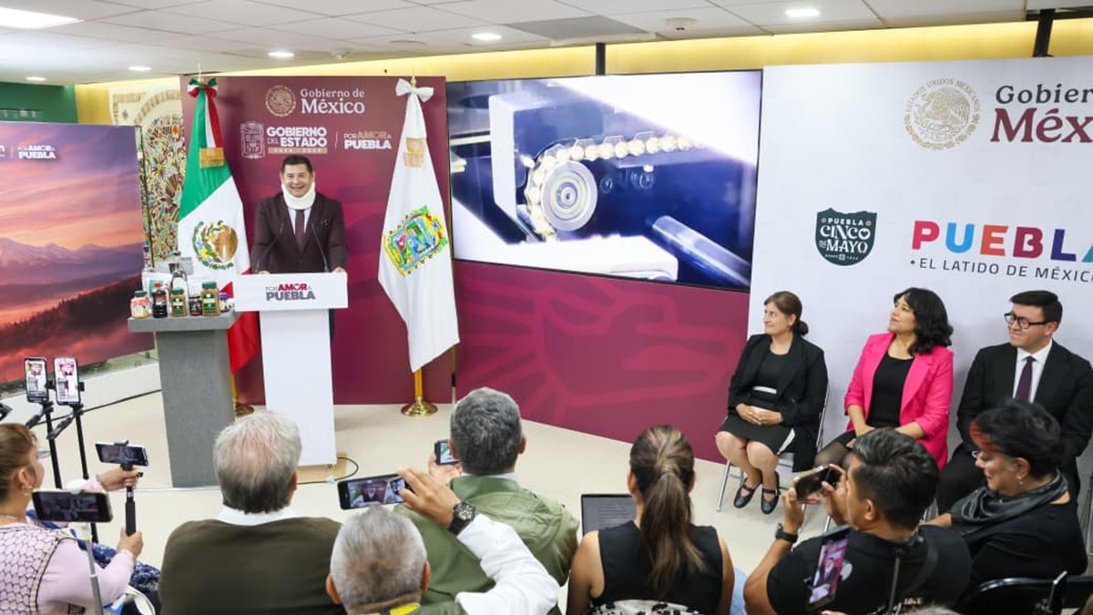 Puebla amplía participación en proyectos tecnológicos, reafirma la federación