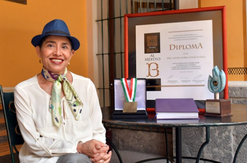  Recibe Posdoctorante BUAP Premio Biblos 2026