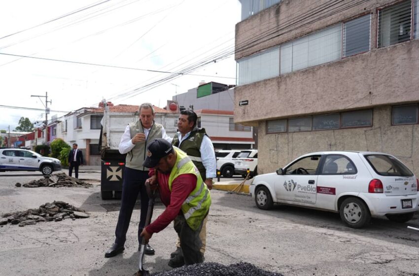  Supervisa Pepe Chedraui trabajos del programa “BacheAndo” Puebla en Villa Posadas