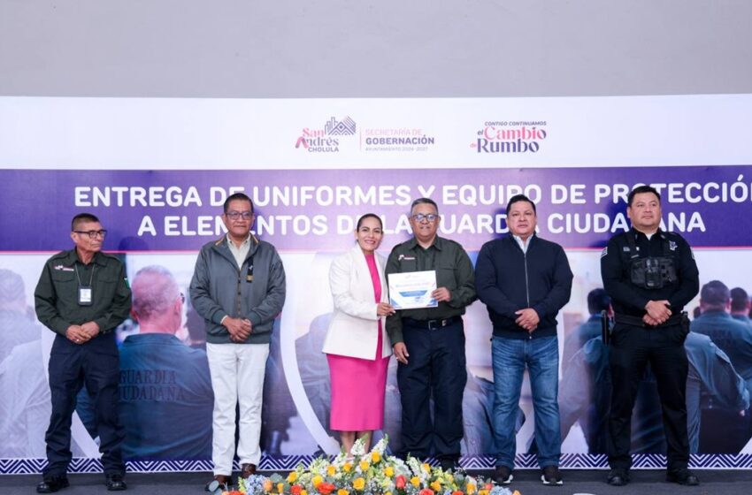  Dignifica Lupita Cuautle a la Guardia Ciudadana de San Andrés Cholula