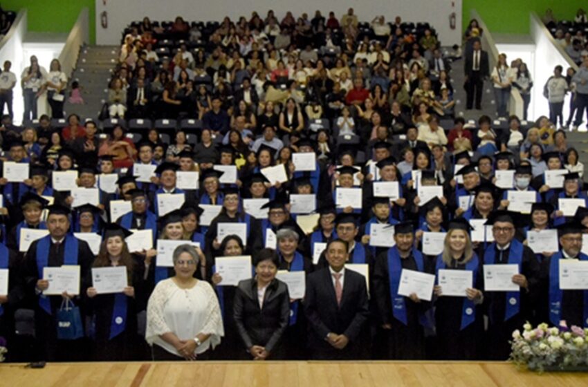  Egresados de la Universidad para Adultos son un referente para nuestra institución: Rectora Lilia Cedillo