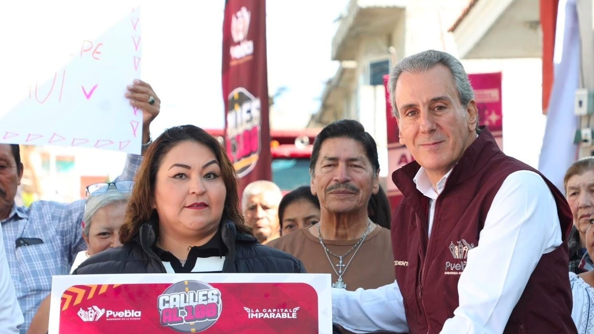 Encabeza Pepe Chedraui trabajos de rehabilitación vial en la Junta Auxiliar de San Jerónimo Caleras