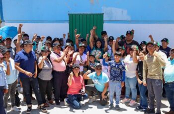 Gaby Sánchez atiende demanda de agua en Geo Villas del Sur