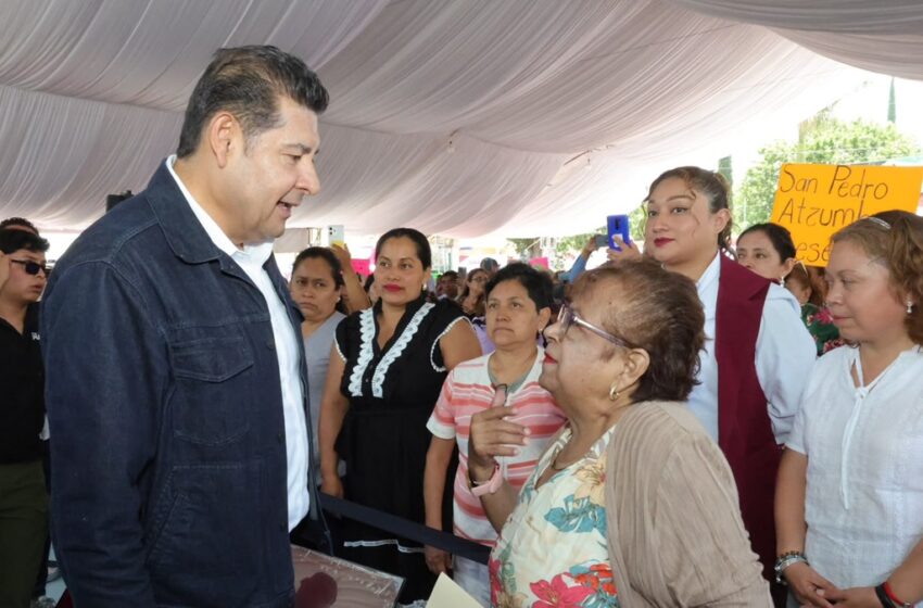  Gobierno estatal destina más recursos al campo y  obra comunitaria en Tehuacán