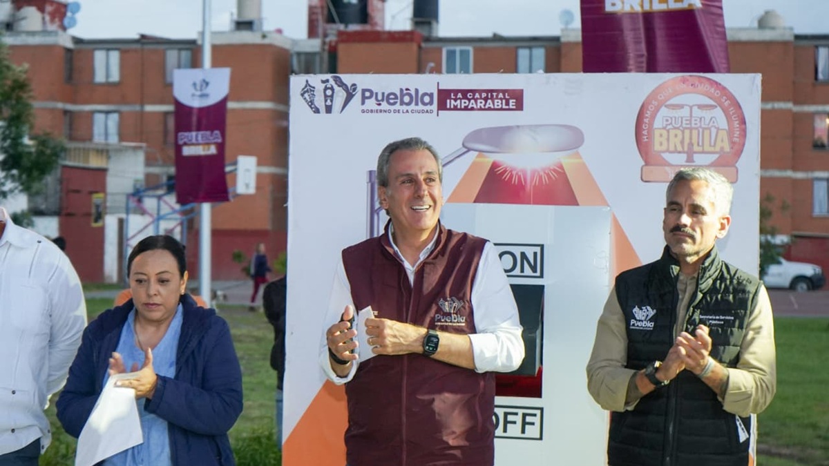 Inaugura Pepe Chedraui alumbrado público en Galaxia La Laguna con tecnología LED