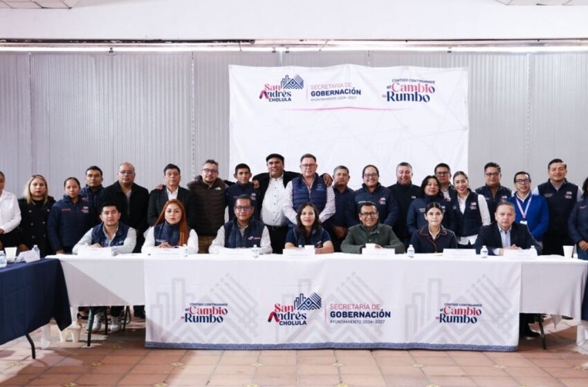  Lupita Cuautle acuerda acciones inmediatas para mejorar los servicios en juntas auxiliares, inspectorías y delegación