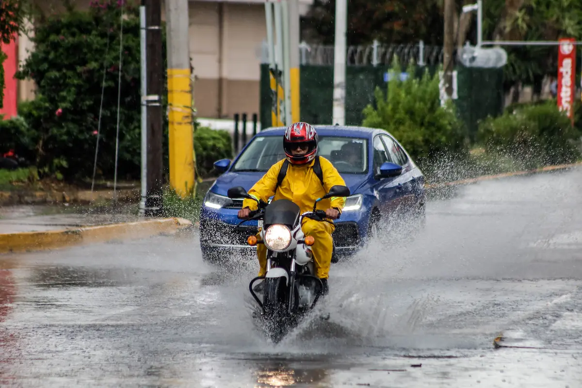 Lluvias persistirán durante la tarde