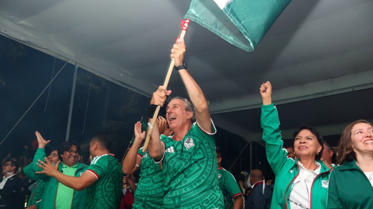 Más de 100 mil personas disfrutaron de las actividades en el Zócalo con “El Fútbol Se Vive Aquí”
