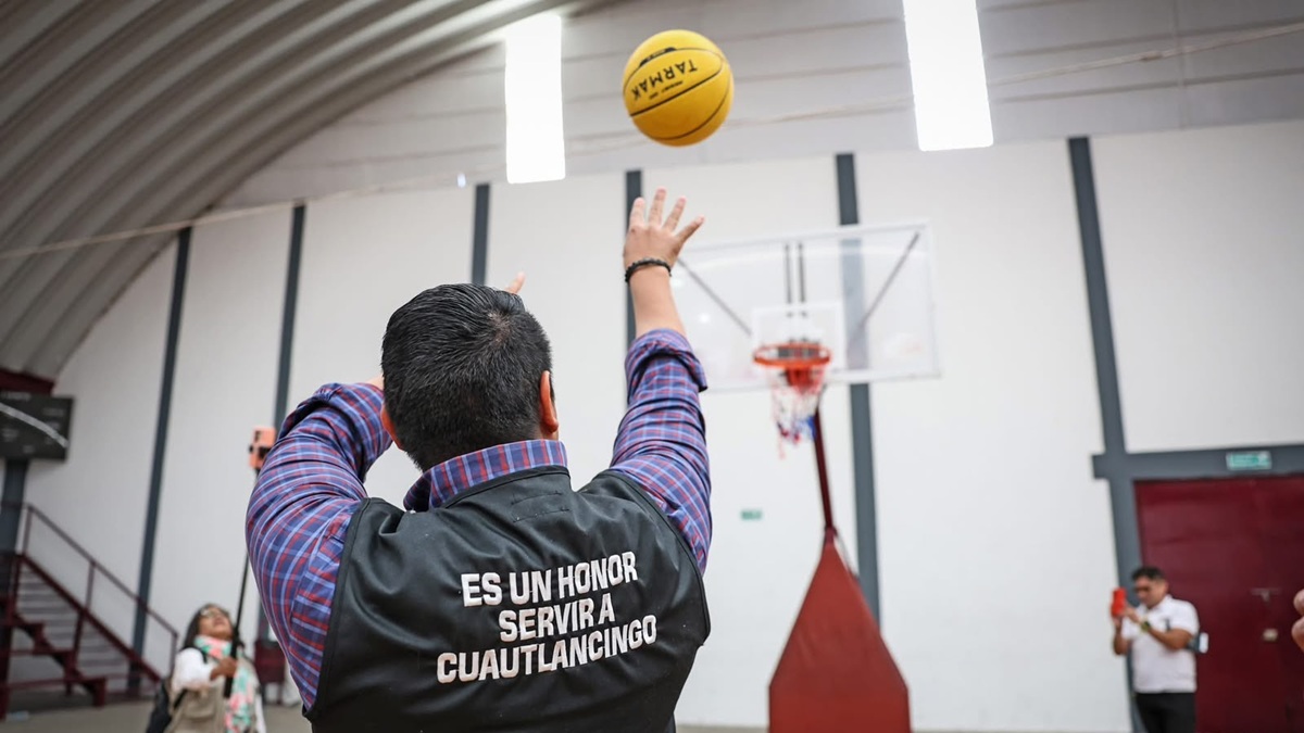 Omar Muñoz inaugura Curso de Verano y fortalece la infraestructura deportiva de Cuautlancingo