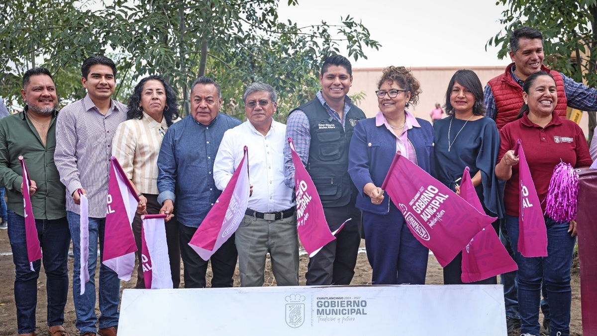 Omar Muñoz inicia construcción de Estancia de Día