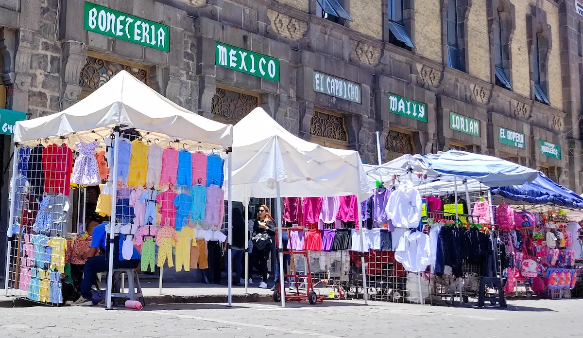 Refuerzan operativos de reordenamiento en el Centro Histórico de Puebla