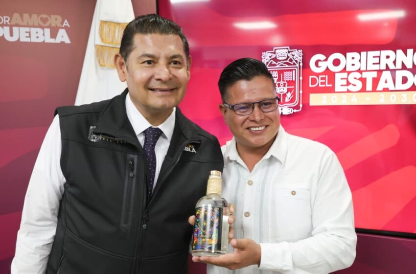 Agave poblano consolida liderazgo agroindustrial de Puebla en mercados mundiales