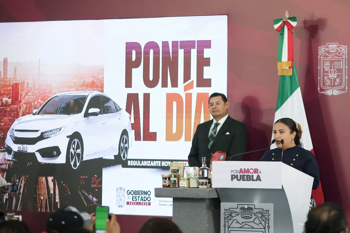 Anuncian descuentos del 40% en fotomultas de Puebla