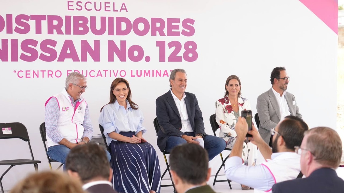 Arrancan MariElise Budib y Pepe Chedraui construcción de la primera escuela pública para personas con discapacidad intelectual