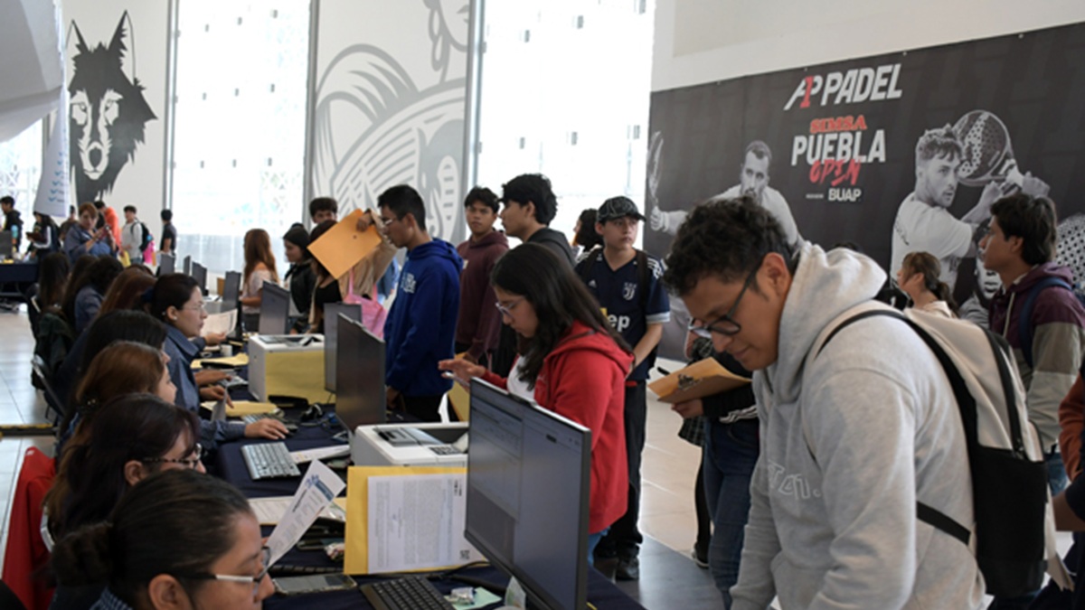 Beneficia BUAP a más de 5 mil jóvenes con las convocatorias de Corrimiento y Lugares Disponibles