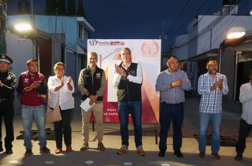  Con Puebla Brilla, Pepe Chedraui moderniza al 100 por ciento alumbrado en Jardines de San José