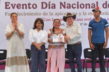 Conmemoran el Día Nacional de las Abejas con billete de Lotería y apoyos a meliponicultoras mayas