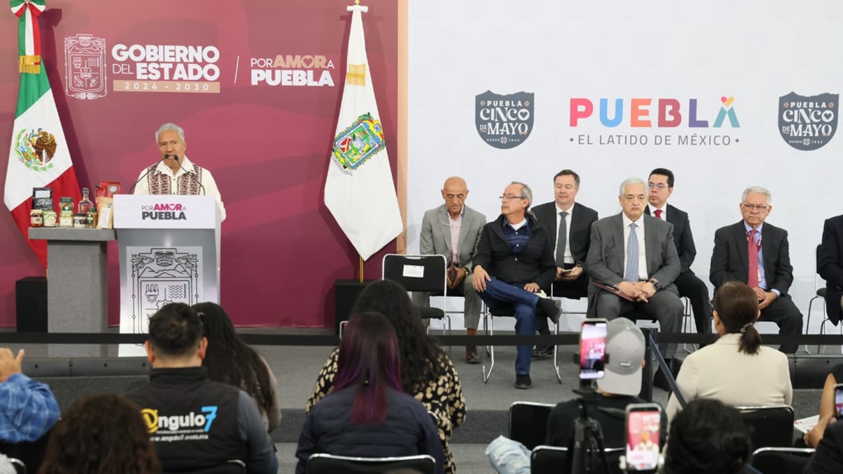 Crecimiento histórico en matrícula de universidades estatales públicas; aumenta 476%
