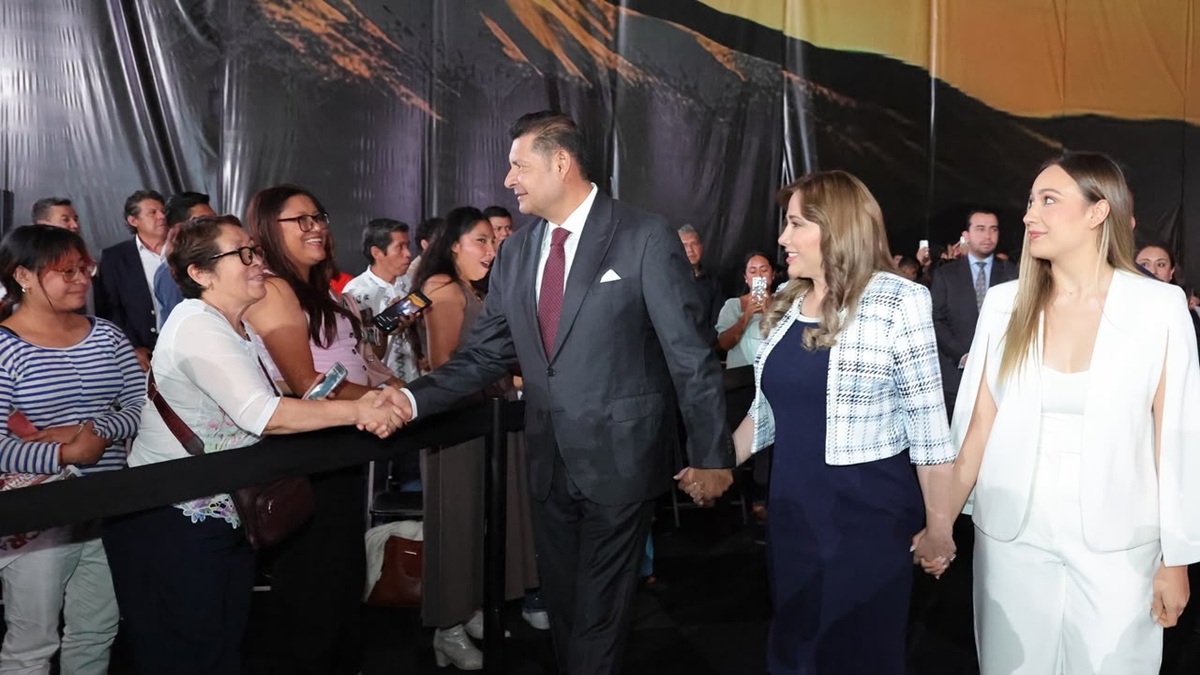 El futuro de Puebla se construye con resultados y de la mano del pueblo: Armenta Mier