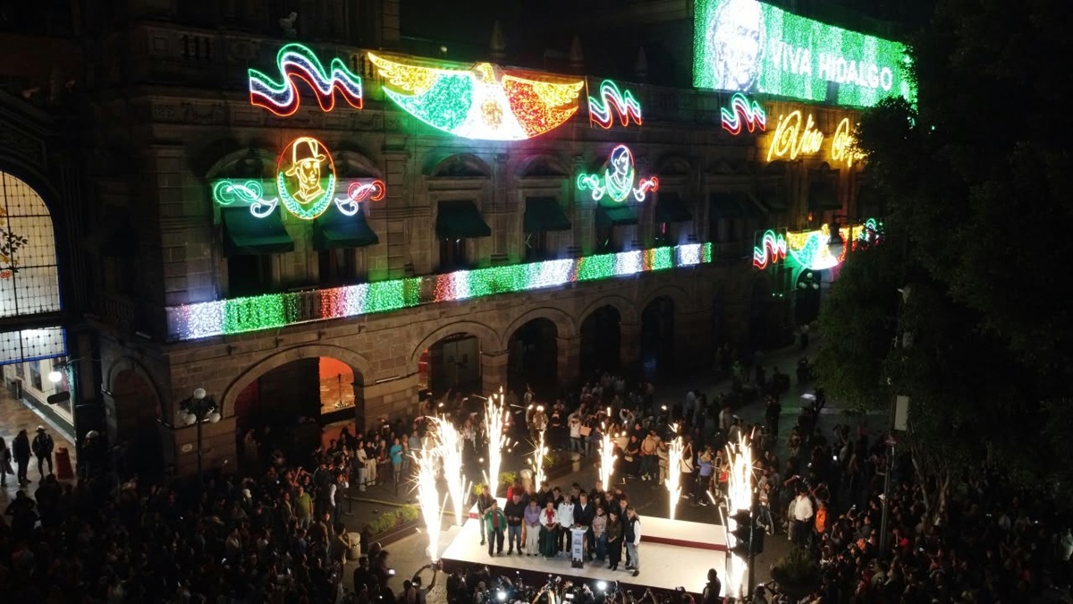 Encabeza Pepe Chedraui encendido por Fiestas Patrias