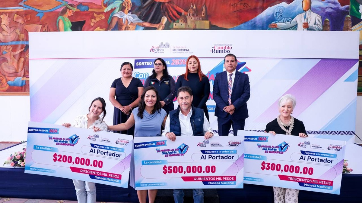 Entrega Lupita Cuautle premios del Sorteo Predial 2026