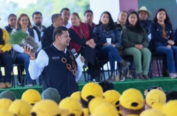 Gobierno estatal siembra futuro con bosques y agua limpia para las próximas generaciones