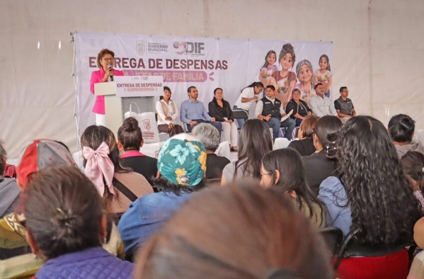  Omar Muñoz respalda a mil 500 familias con apoyos alimentarios