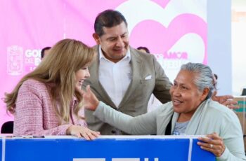 Personas adultas mayores son pilares en las familias: Armenta Mier