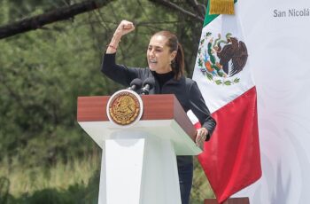 Sheinbaum entrega Viviendas para el Bienestar en Puebla; programa reporta el 30% de avance